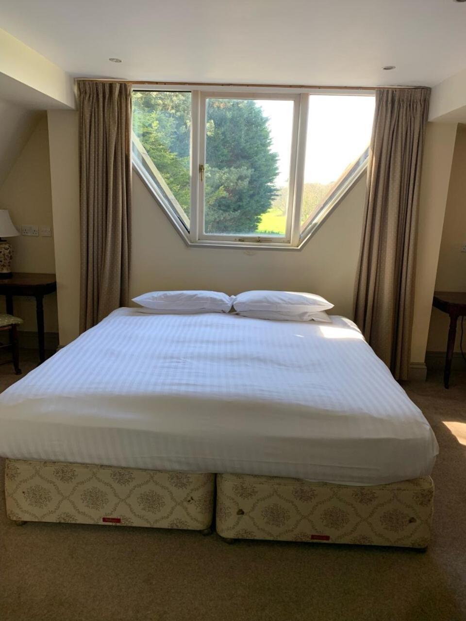Thornton Manor - Holiday Cottages And Apartments Heswall Kültér fotó