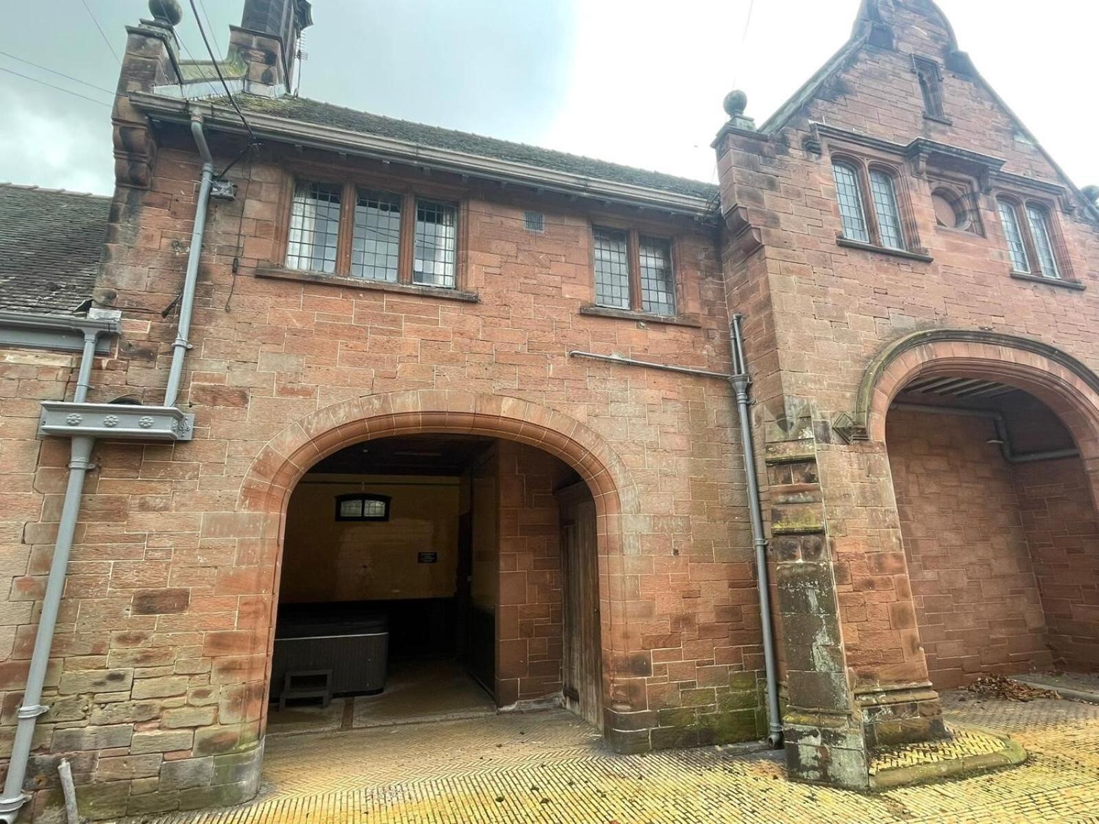 Thornton Manor - Holiday Cottages And Apartments Heswall Szoba fotó