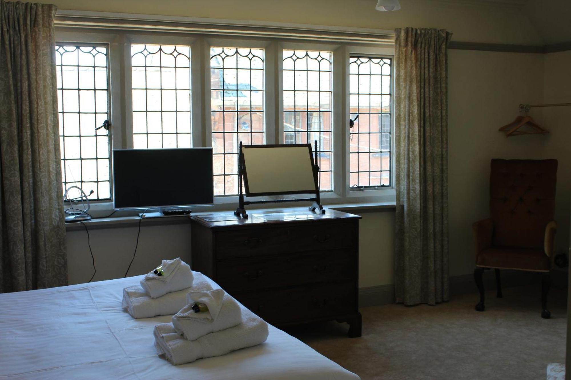 Thornton Manor - Holiday Cottages And Apartments Heswall Szoba fotó