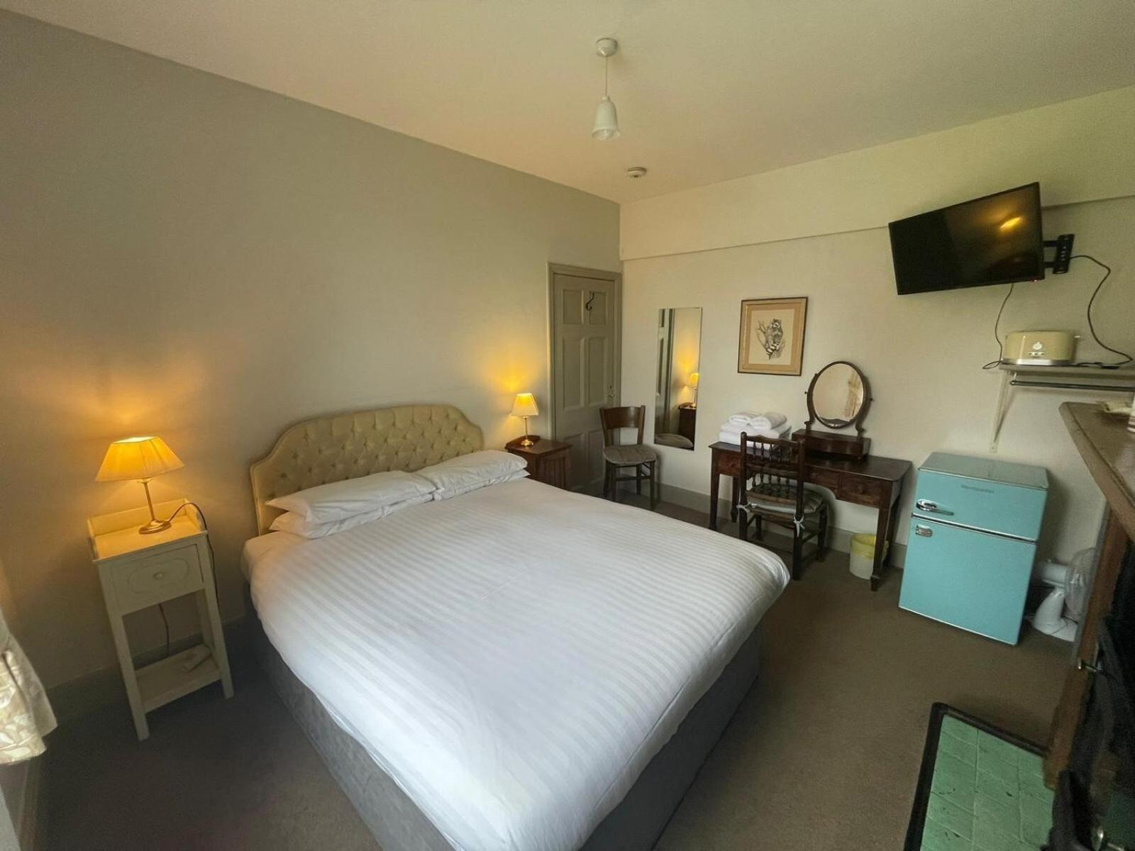 Thornton Manor - Holiday Cottages And Apartments Heswall Szoba fotó